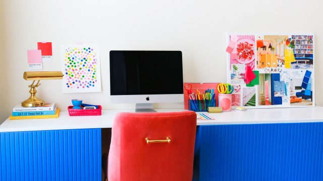 Innovative Furniture Solutions: Crafting Custom Desks from Affordable Finds | sky88 slot, pedro4d sl