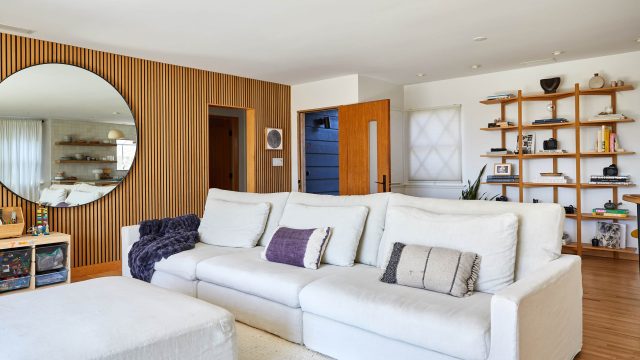 Discover the Ultimate Comfort with the Versatile Slipcover Sectional