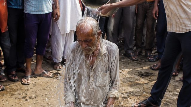 Community Outrage Leads to Public Humiliation of Elderly Man in Uttar Pradesh | web game google, kok